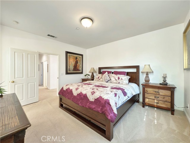 7 Bayview Drive, Buena Park CA: https://media.crmls.org/medias/38b64c41-74ae-4ac2-8b39-6f7e294ff2d5.jpg