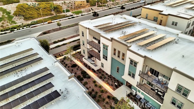 Detail Gallery Image 27 of 34 For 26958 Sandbar Willow Pl #205,  Valencia,  CA 91355 - 3 Beds | 2 Baths