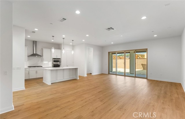 Detail Gallery Image 3 of 35 For 743 Corkscrew, Rancho Mission Viejo,  CA 92694 - 3 Beds | 2/2 Baths