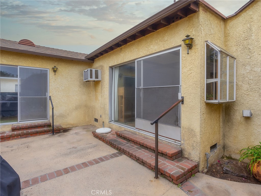 1234 N Ontario StreetBurbank img 27