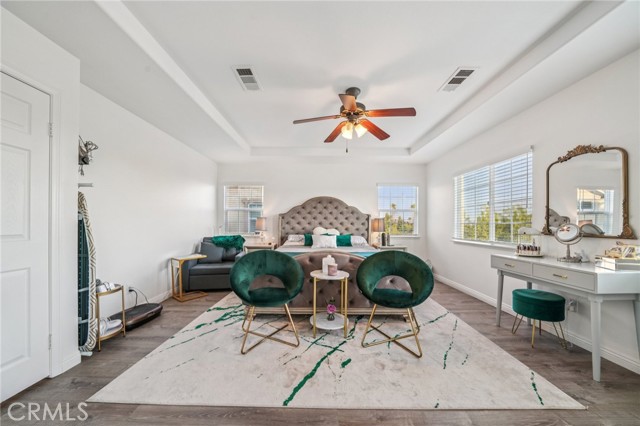 Detail Gallery Image 19 of 34 For 12619 Elk Cove Ct, Rancho Cucamonga,  CA 91739 - 4 Beds | 3 Baths