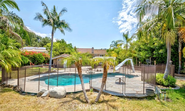 3025 E Hillside Drive, West Covina CA: https://media.crmls.org/medias/38b870c8-ecf8-437d-8eae-49c620184877.jpg