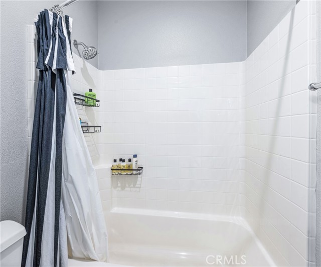 45 Coriander, Irvine CA: https://media.crmls.org/medias/38b8d50b-5d75-4923-8a4c-0d7f5b2c6f8c.jpg