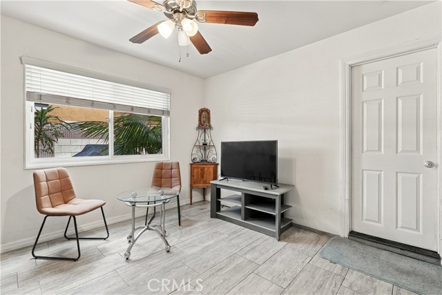 14765 Dunton photo 17