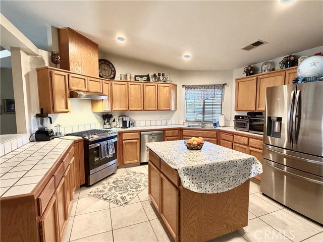 Detail Gallery Image 29 of 51 For 2943 Bea, Merced,  CA 95348 - 3 Beds | 2 Baths