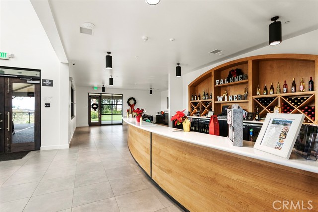 Image 23 of 62 For 40620 Calle Contento