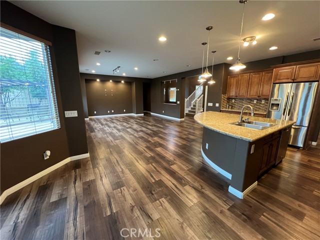 Detail Gallery Image 10 of 40 For 32368 Whispering Willow Dr, Lake Elsinore,  CA 92532 - 4 Beds | 3 Baths