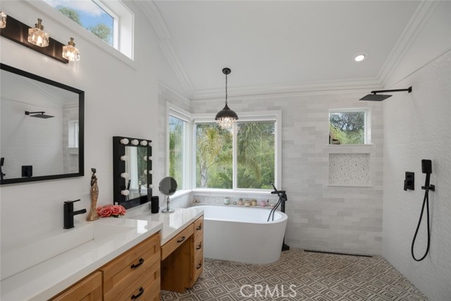 Detail Gallery Image 22 of 31 For 36 Blanco, Lake Forest,  CA 92610 - 5 Beds | 3 Baths