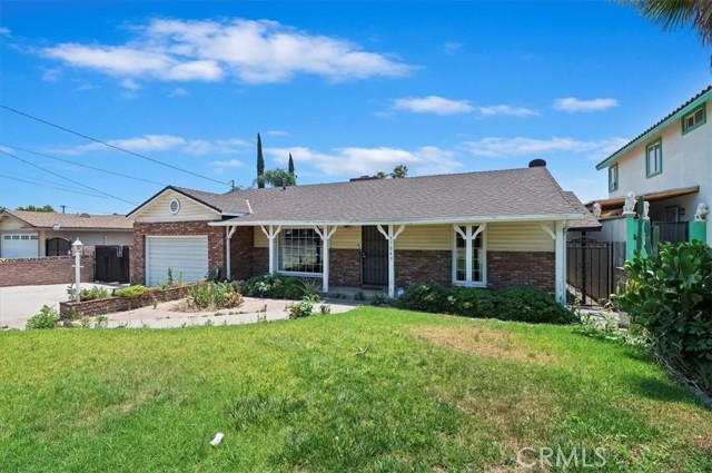 Detail Gallery Image 2 of 26 For 17043 Randall Ave, Fontana,  CA 92335 - 3 Beds | 2 Baths