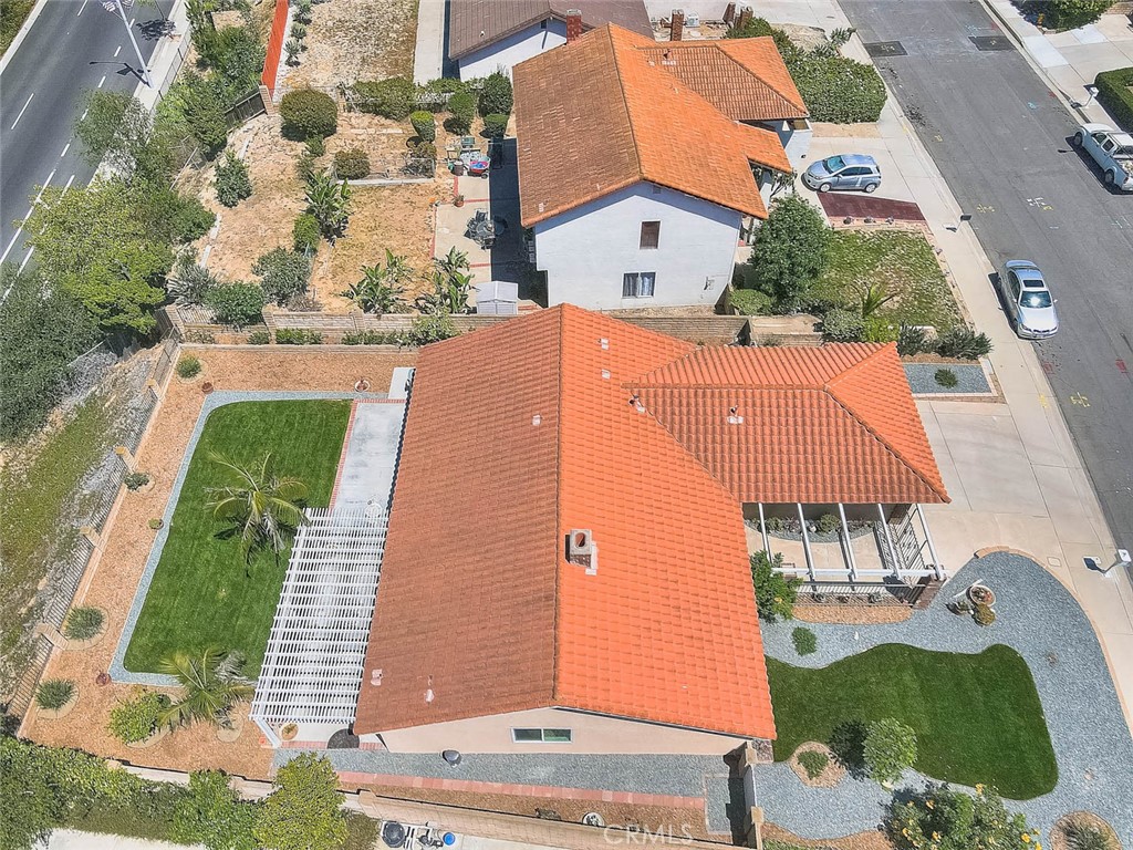 https://media.crmls.org/medias/38bc7a2b-e932-4634-ace9-e8e36221f378.jpg?preset=X-Large