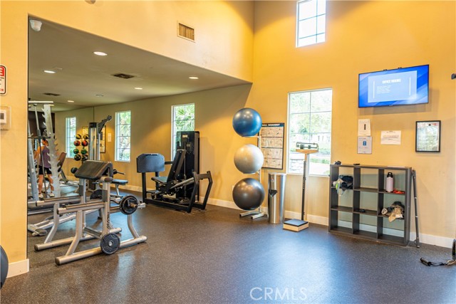 Detail Gallery Image 35 of 47 For 959 N Sunrise Ln a,  Azusa,  CA 91702 - 3 Beds | 2/1 Baths
