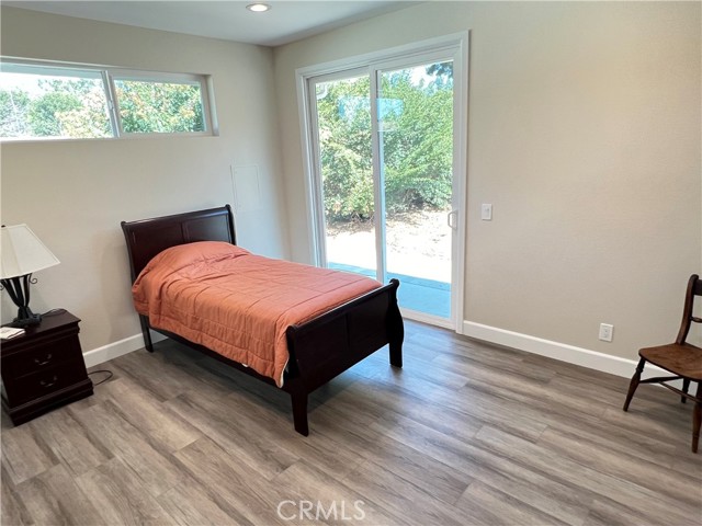 Detail Gallery Image 21 of 25 For 1011 Hyde Park Dr, Santa Ana,  CA 92705 - 4 Beds | 3 Baths