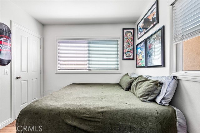 715 Olive Avenue, Huntington Beach CA: https://media.crmls.org/medias/38bd70c3-c5f7-4d03-b4e7-b28886926e9c.jpg
