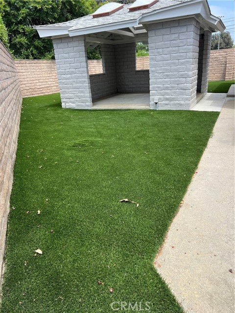 6379 Darby Place, Tarzana CA: https://media.crmls.org/medias/38bdf6aa-57d8-44b0-8ce7-ecaa642fd9ee.jpg
