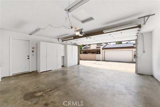 1024 Ardmore Circle, Redlands CA: https://media.crmls.org/medias/38be3b24-1e4a-4637-b48a-8ea344597105.jpg