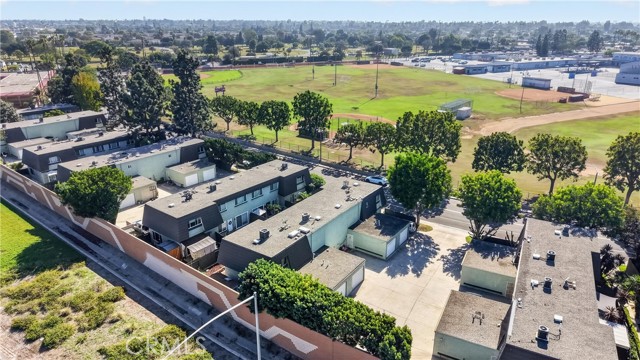 2 Bed Home for Sale in Costa Mesa, California