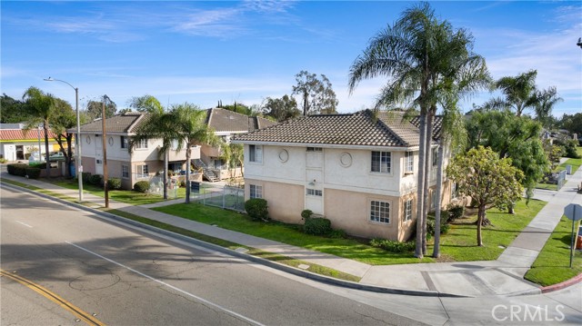 875 Olive Street, Orange, California 92867, ,Multi-Family,For Sale,Olive,OC25036781