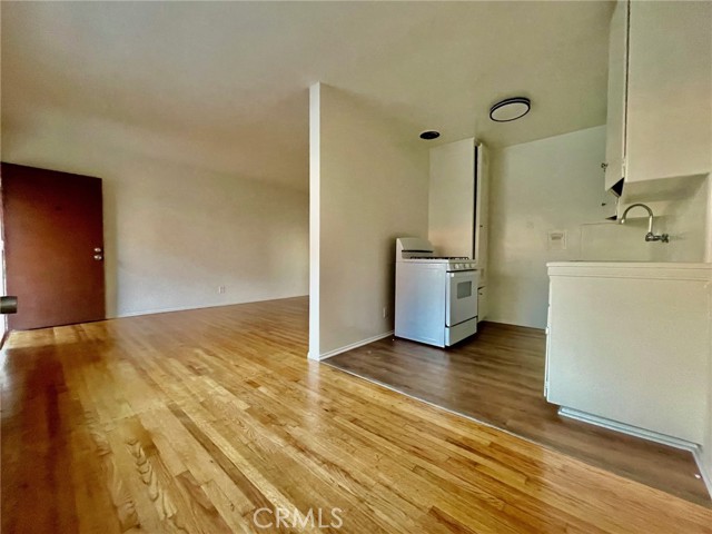 1433 North Bronson Avenue, 6 photo 7
