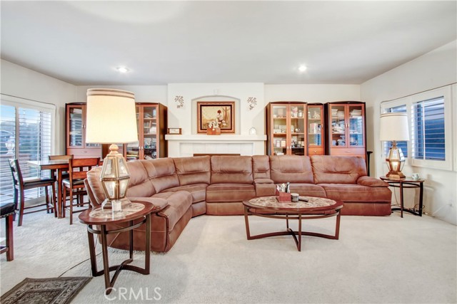 23780 Clarendon Street photo 7