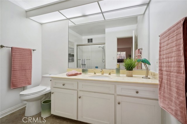 Detail Gallery Image 11 of 29 For 11767 W Sunset Bld #105,  Los Angeles,  CA 90049 - 1 Beds | 1/1 Baths