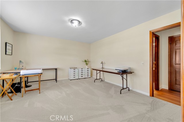 Detail Gallery Image 35 of 59 For 15883 Condor Ridge, Canyon Country,  CA 91387 - 5 Beds | 3/1 Baths