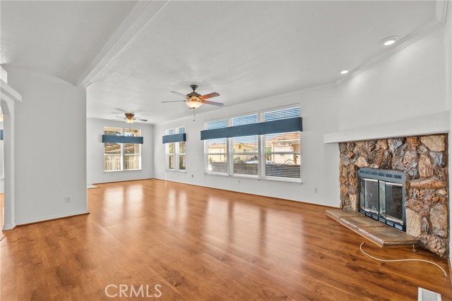 Detail Gallery Image 19 of 75 For 15455 Glenoaks Bld #502,  Sylmar,  CA 91342 - 2 Beds | 2 Baths