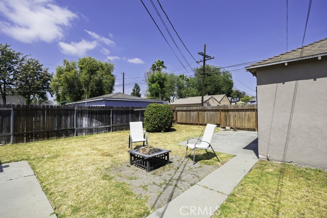 2292 Euclid Avenue, Long Beach CA: https://media.crmls.org/medias/38c42af7-e094-4f97-9fc5-032cad9217a3.jpg