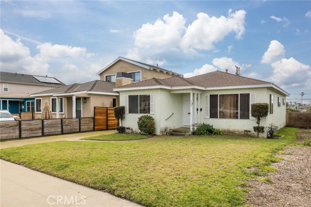 523 Paulina Avenue, Redondo Beach, California 90277, 3 Bedrooms Bedrooms, ,1 BathroomBathrooms,Residential,Sold,Paulina,SB23016502