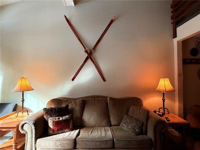 Detail Gallery Image 7 of 74 For 3253 Meridian #260,  Mammoth Lakes,  CA 93546 - 1 Beds | 1 Baths