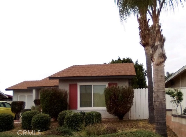 324 Guiberson Street, Santa Paula CA: https://media.crmls.org/medias/38c47436-2f73-40f1-bbda-cd08b358b423.jpg