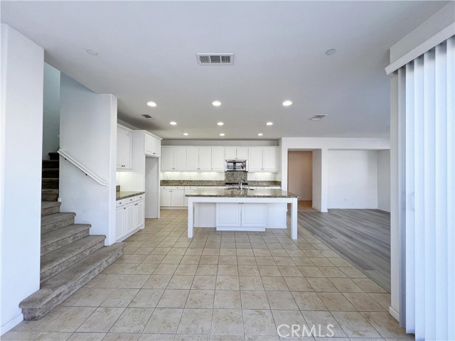 Detail Gallery Image 4 of 25 For 4953 S Bountiful Trail, Ontario,  CA 91762 - 4 Beds | 3 Baths