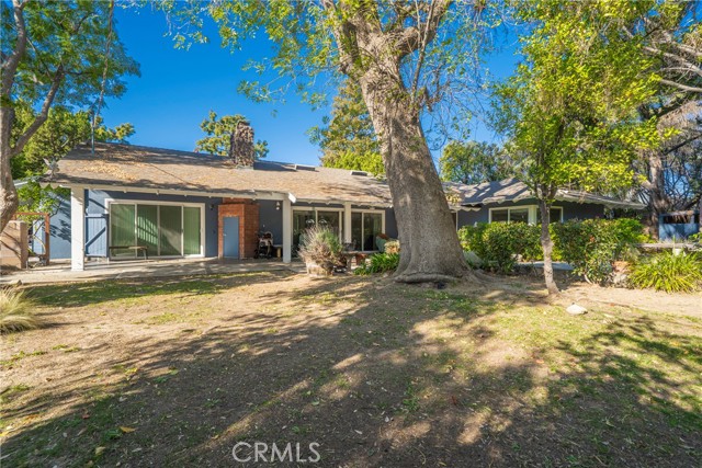 Detail Gallery Image 22 of 33 For 9356 Beckford, Northridge,  CA 91324 - 4 Beds | 3 Baths