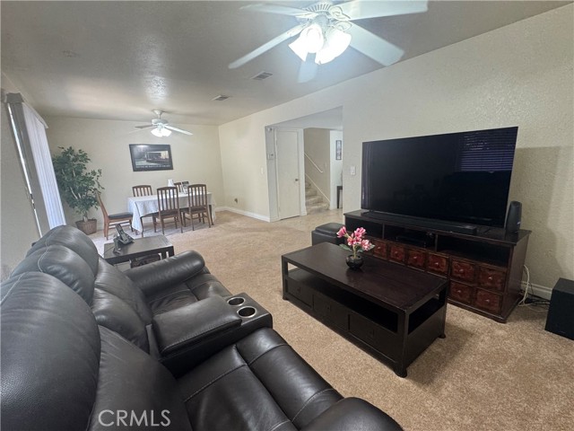 13432 Safari Drive, Whittier CA: https://media.crmls.org/medias/38c76361-aeb9-4a50-97f2-8fc0f998fb22.jpg