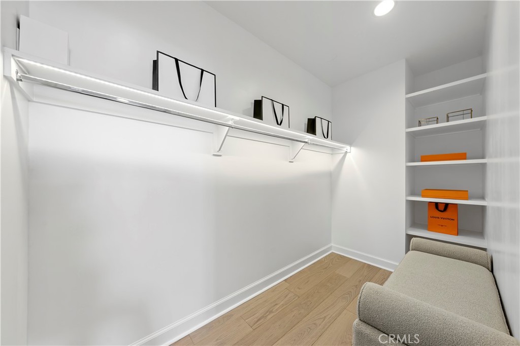 MLS #OC26118510 image #10
