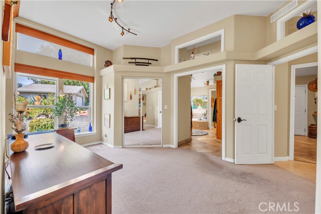 40468 Rock Mountain Drive, Fallbrook CA: https://media.crmls.org/medias/38c7ffea-05e7-4e15-a039-96bf62142275.jpg