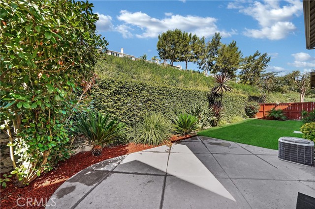 Detail Gallery Image 27 of 32 For 3 Rue Du Chateau, Aliso Viejo,  CA 92656 - 3 Beds | 3/1 Baths