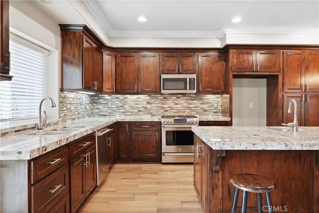 38C846E1 6370 4Daa 8402 72706059Be7E 1018 W 15Th Street, Upland, Ca 91786 &Lt;Span Style='BackgroundColor:transparent;Padding:0Px;'&Gt; &Lt;Small&Gt; &Lt;I&Gt; &Lt;/I&Gt; &Lt;/Small&Gt;&Lt;/Span&Gt;