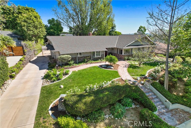 Image 22 of 27 For 9626 La Alba