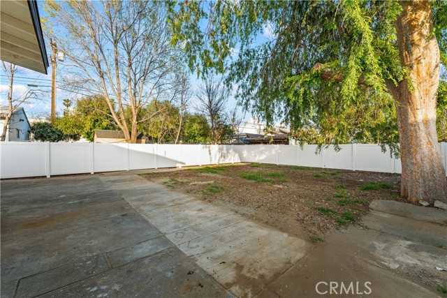 Detail Gallery Image 22 of 25 For 15320 Bledsoe, Sylmar,  CA 91342 - 3 Beds | 2 Baths