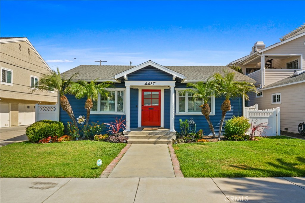 4427 E Vista Street