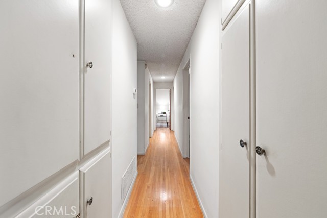 Detail Gallery Image 35 of 51 For 3561 Fela, Long Beach,  CA 90808 - 4 Beds | 2 Baths