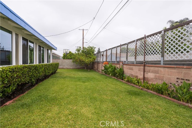 Detail Gallery Image 32 of 43 For 9615 Dorrington Ave, Arleta,  CA 91331 - 3 Beds | 2 Baths