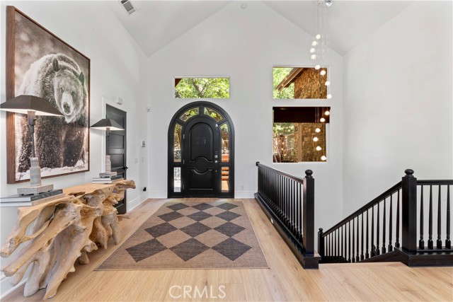 1019 Pintail Circle, Lake Arrowhead CA: https://media.crmls.org/medias/38ca916e-3296-456c-903a-83aea4f4bccd.jpg