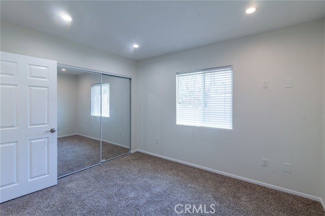 Image 29 of 34 For 10838 Burnet Avenue