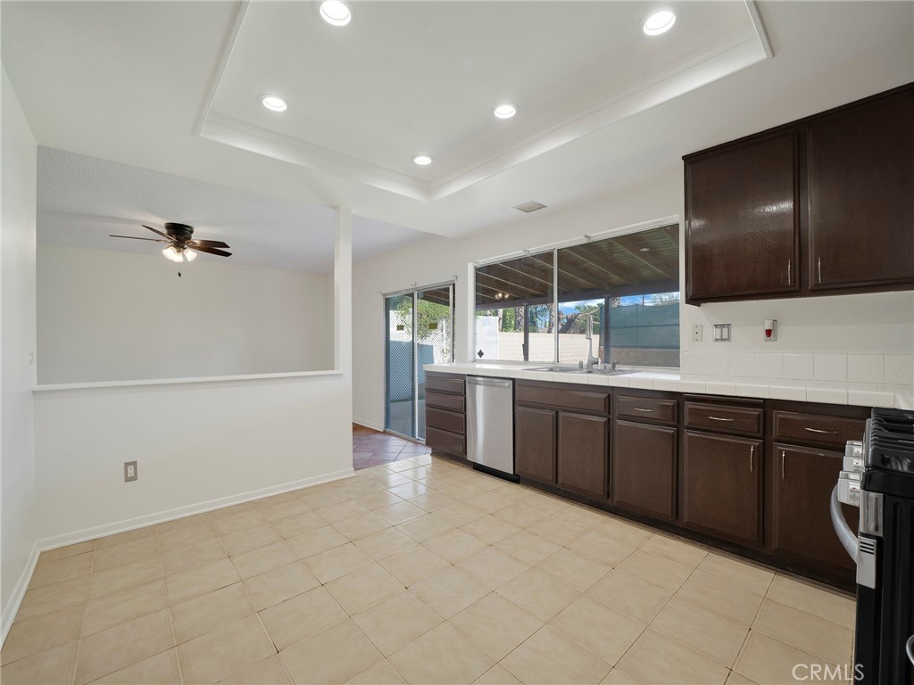 MLS #SR25263391 image #10