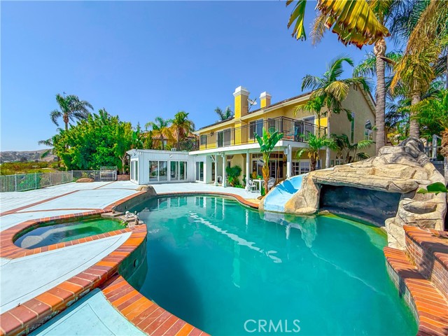 21620 Brisbane Way, Yorba Linda CA: https://media.crmls.org/medias/38cc2f4e-46b6-4f60-859d-cd46f1ef96cd.jpg