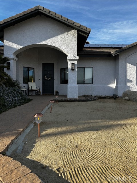Detail Gallery Image 4 of 37 For 7525 Whitney Ave, Yucca Valley,  CA 92284 - 4 Beds | 2 Baths