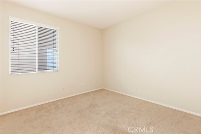 Detail Gallery Image 3 of 15 For 37 Mount Vernon, Irvine,  CA 92620 - 4 Beds | 2/1 Baths