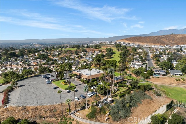 Detail Gallery Image 42 of 53 For 7992 Shadow Trails Ln, Jurupa Valley,  CA 92509 - 3 Beds | 2/1 Baths