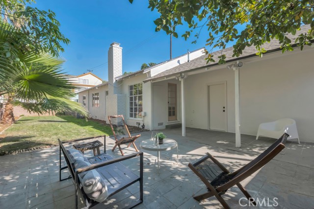 Detail Gallery Image 8 of 33 For 16125 Haynes St, Van Nuys,  CA 91406 - 3 Beds | 2 Baths